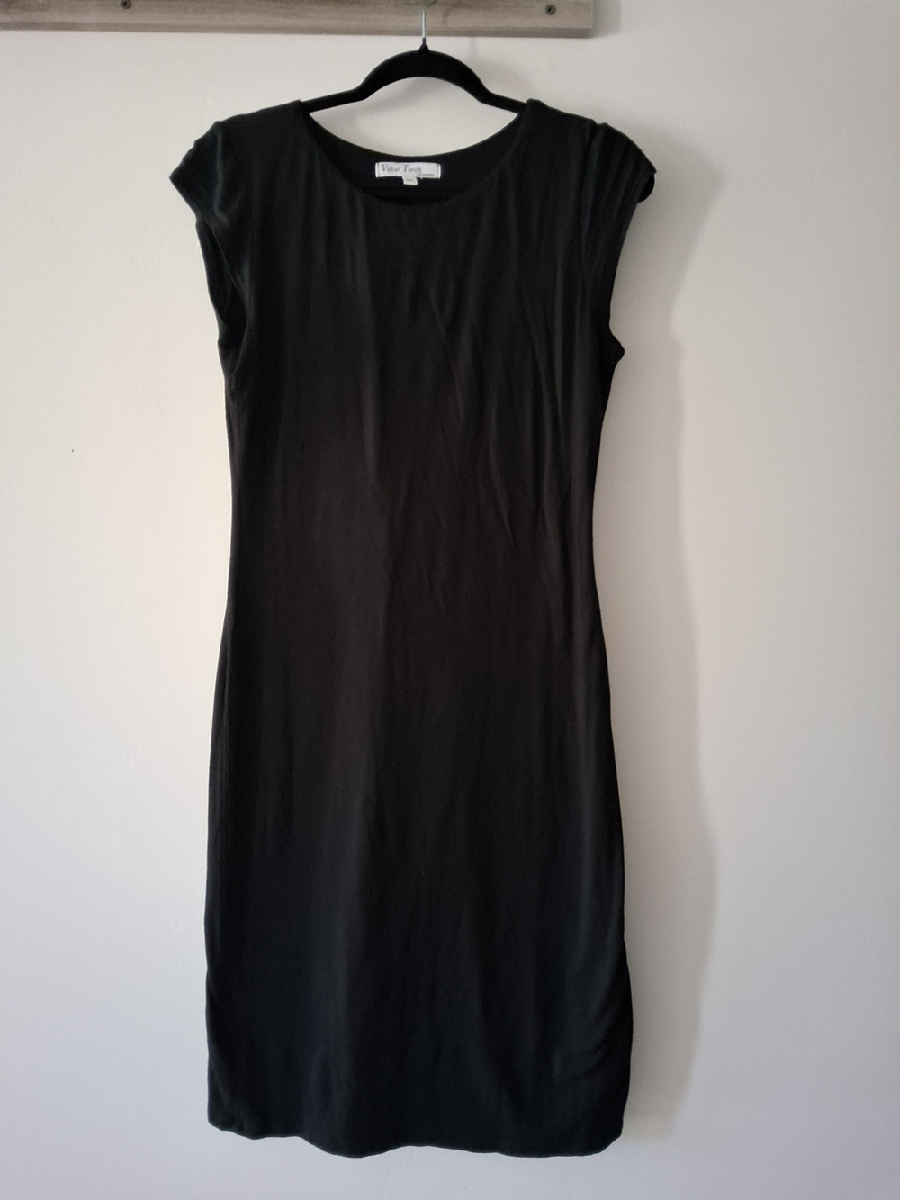 Velvet Torch Black Cap-Sleeve Midi Dress